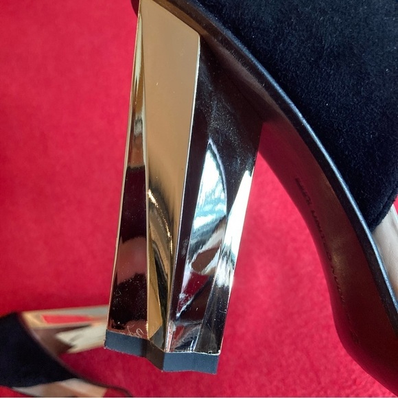 UNITED NUDE Sz 40 Rounded Toe Leather Suede Ankle Strap Golden Heel Shoes Heels - Picture 3 of 10